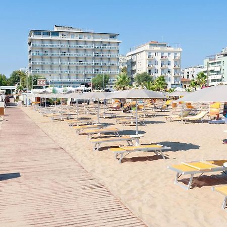 Hotel Centrale Miramare Rimini Esterno foto