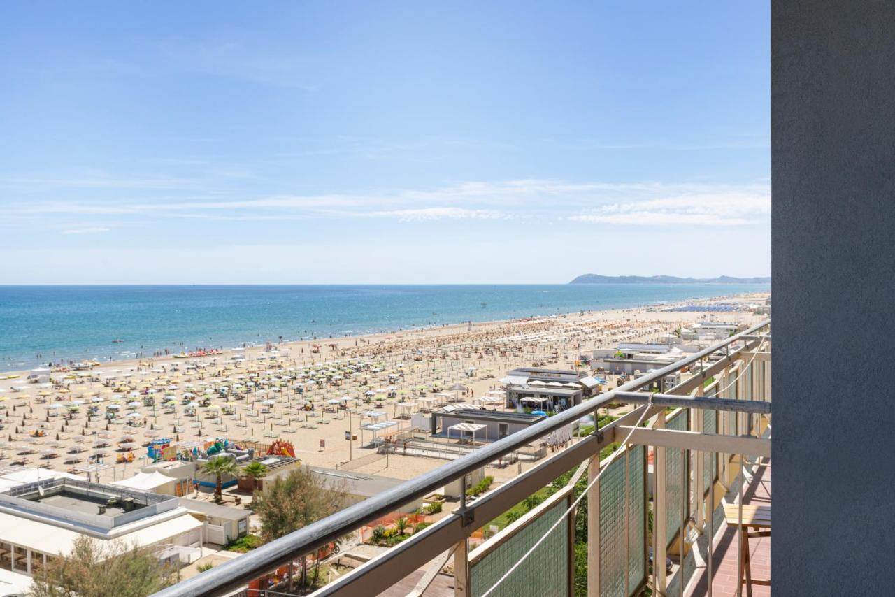 Hotel Centrale Miramare Rimini Esterno foto