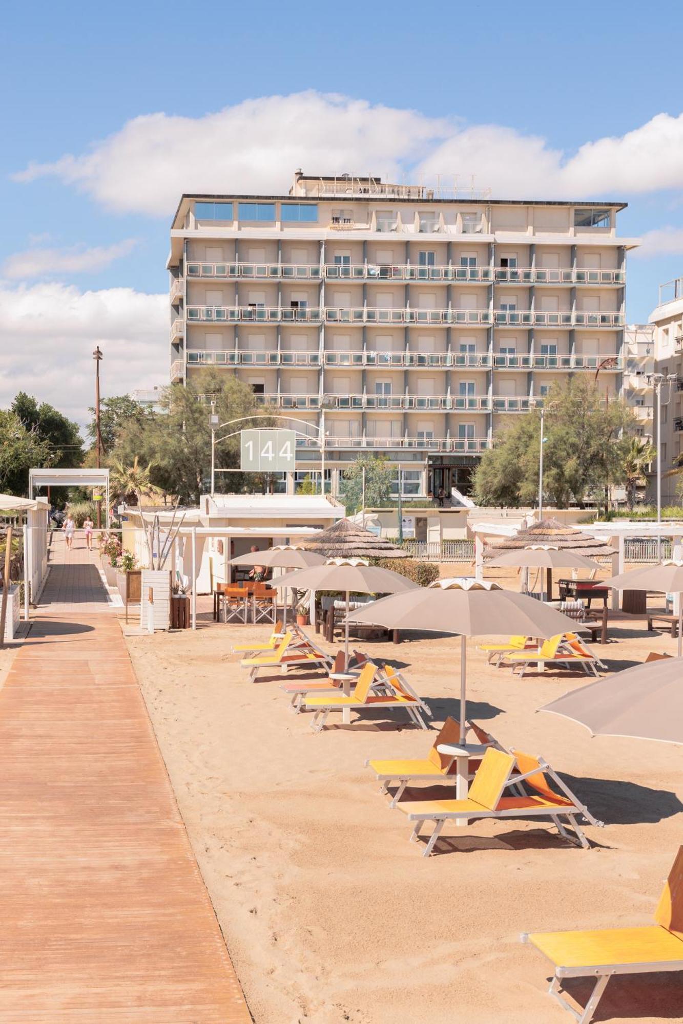 Hotel Centrale Miramare Rimini Esterno foto