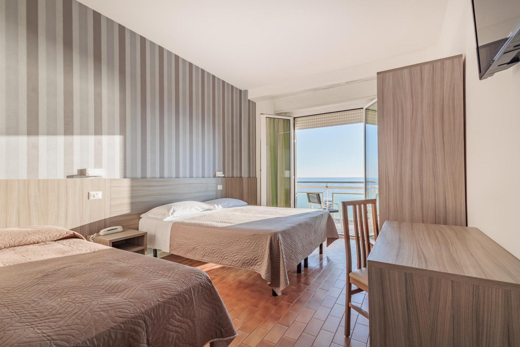 Hotel Centrale Miramare Rimini Esterno foto